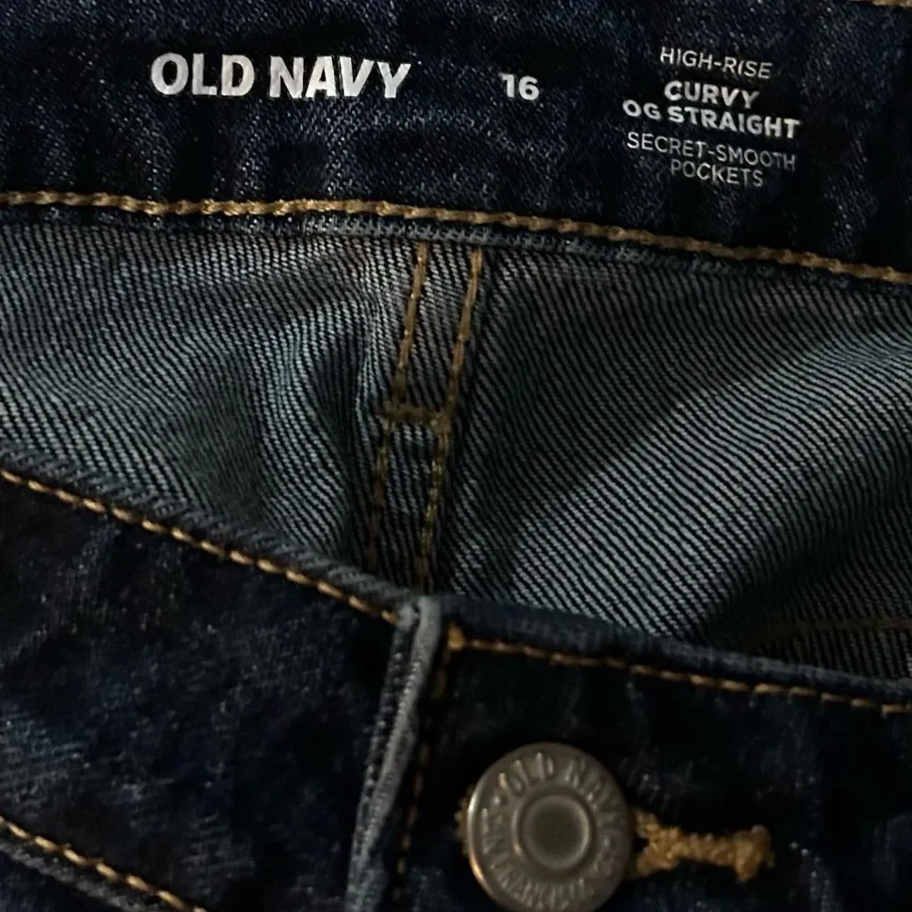 Old Navy High-Waisted Secret-Smooth Pockets O.G. Straight Raw Hem Jeans Size 16